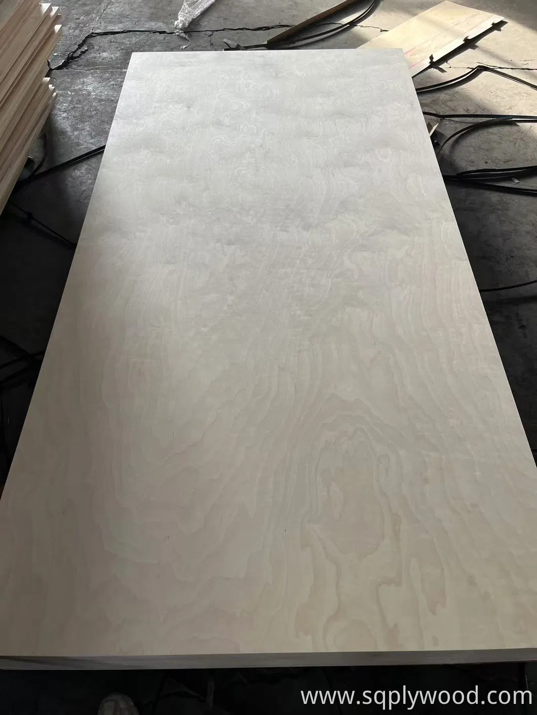 9/12/18mm Melamine Film Faced Poplar Pine Birch Marine Laminated Veneer Shuttering Plywood